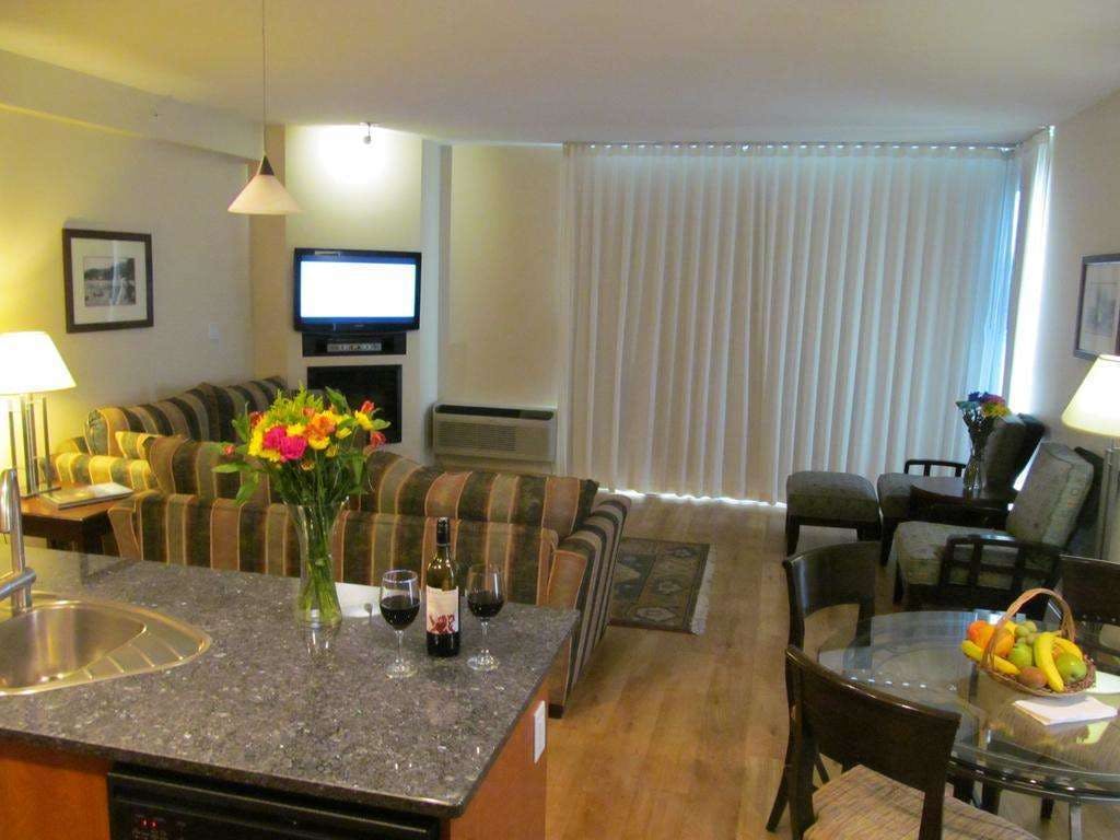 Ocean Promenade Hotel