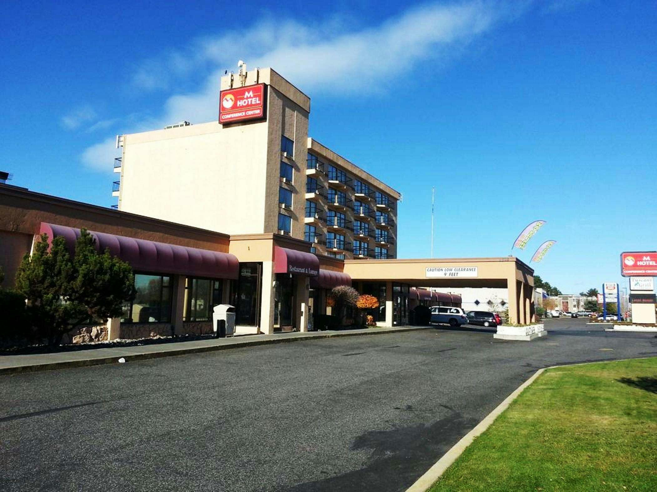 Best Western Plus Columbia River Hotel & Conference Center