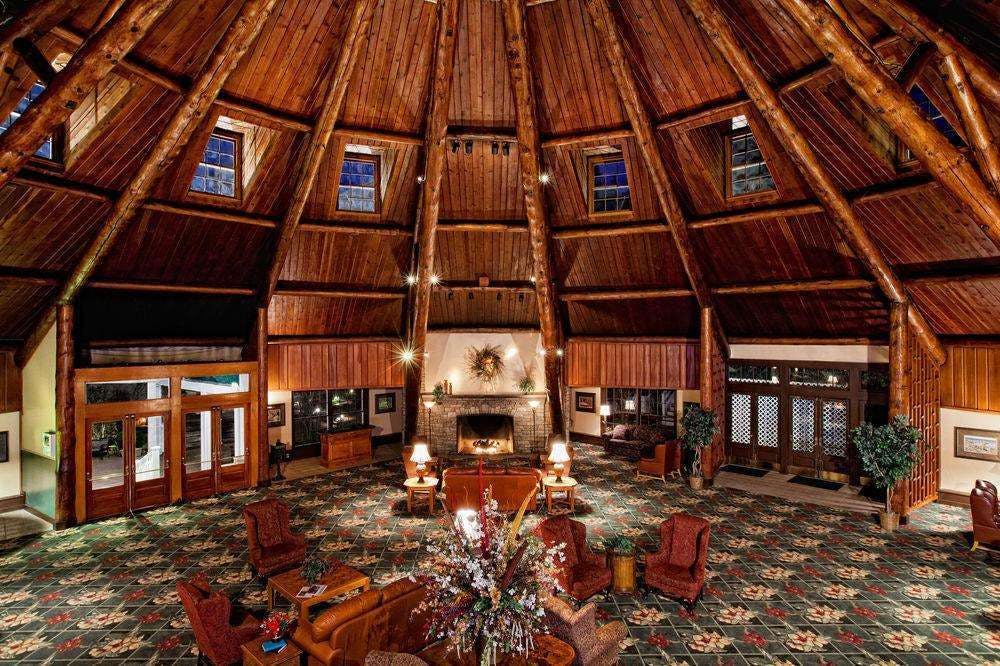 Hotel Mission Point Resort photo 1