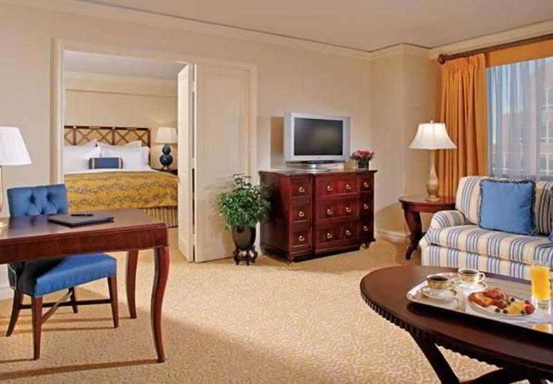 Hotel Ritz Carlton Pentagon City photo 1