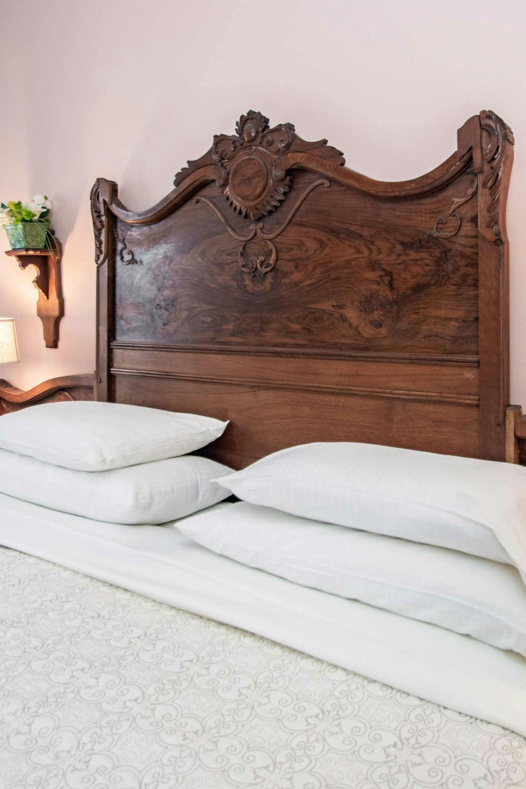 Hotel Looking Glass Inn photo 4