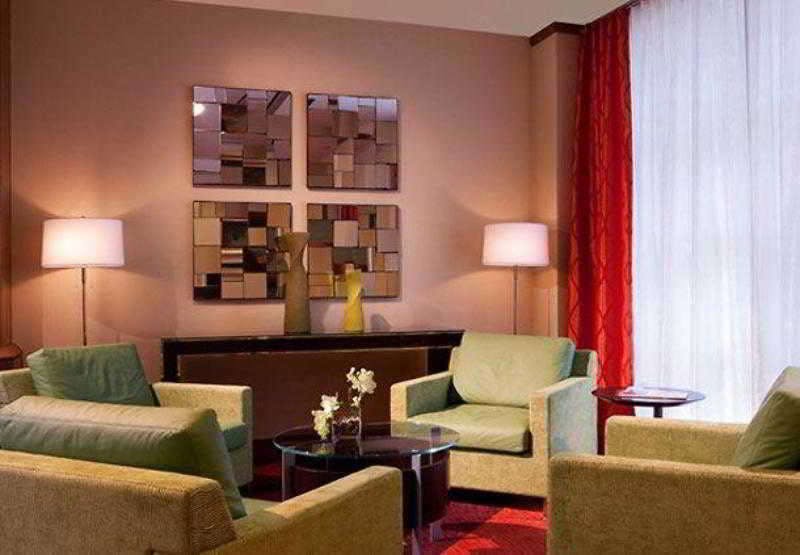 Hotel Renaissance Charlotte SouthPark photo 2