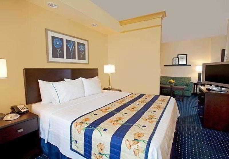 Hotel SpringHill Suites Cheyenne photo 2