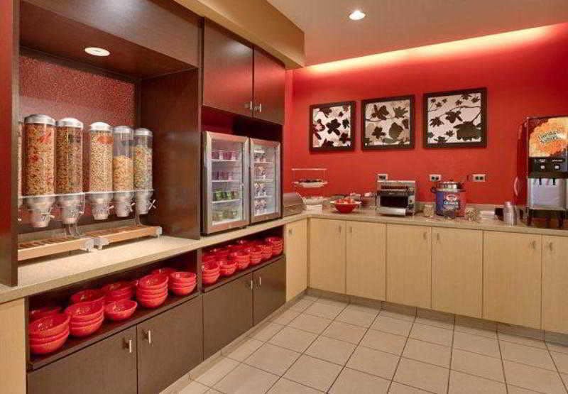 Hotel TownePlace Suites by Marriott Vernal photo 3