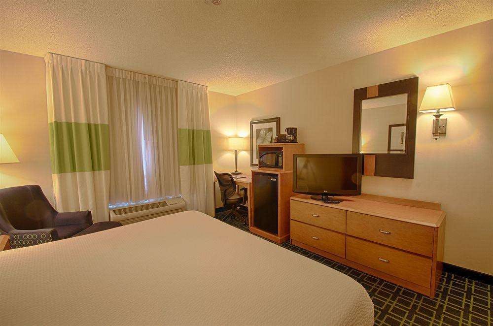 Hotel Fairfield Inn and Suites by Marriott Sierra Vista photo 2