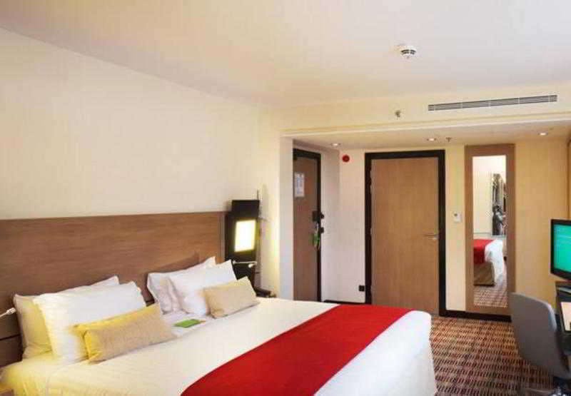 Hotel Courtyard by Marriott Paris Boulogne photo 3