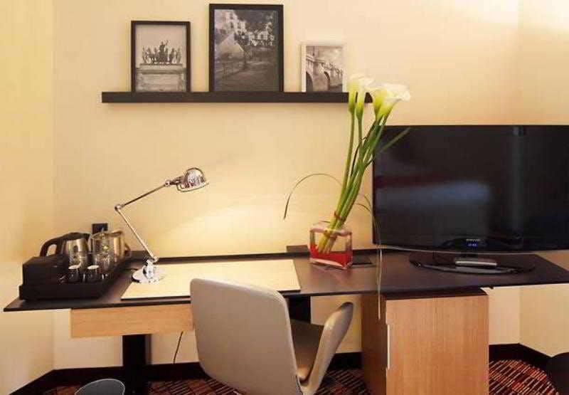 Hotel Courtyard by Marriott Paris Boulogne photo 4