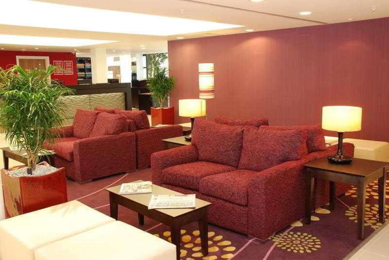 Hotel Courtyard by Marriott London Gatwick Airport photo 4