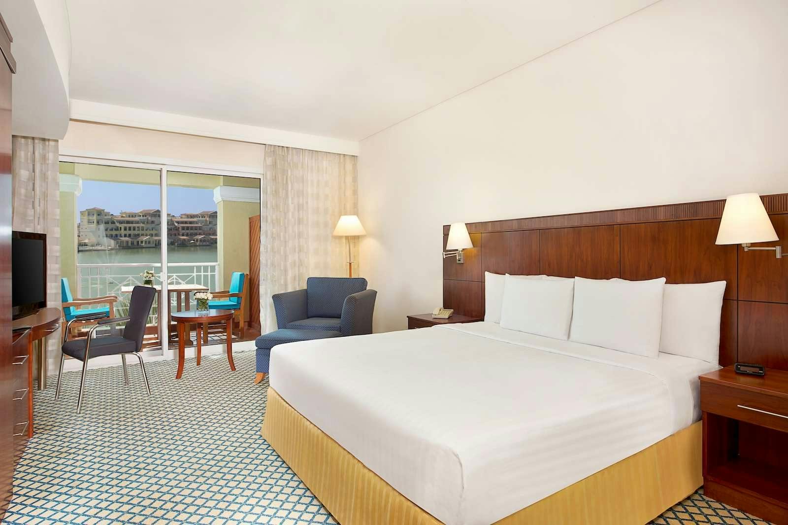 Hotel Courtyard by Marriott Dubai Green Community photo 4