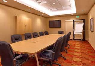 Hotel TownePlace Suites by Marriott Elko photo 3