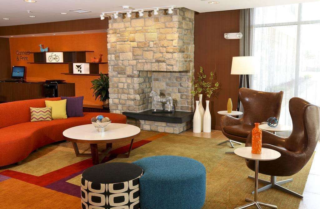 Hotel Fairfield Inn & Suites by Marriott Omaha Papillion photo 2
