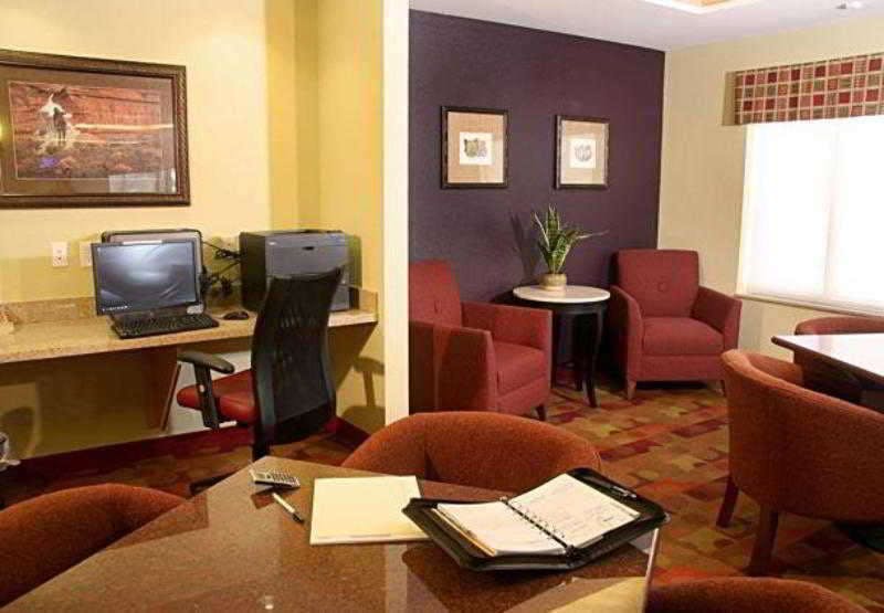 Hotel TownePlace Suites by Marriott Farmington photo 2