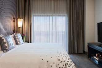 Hotel Renaissance Waterford Oklahoma City Hotel photo 1