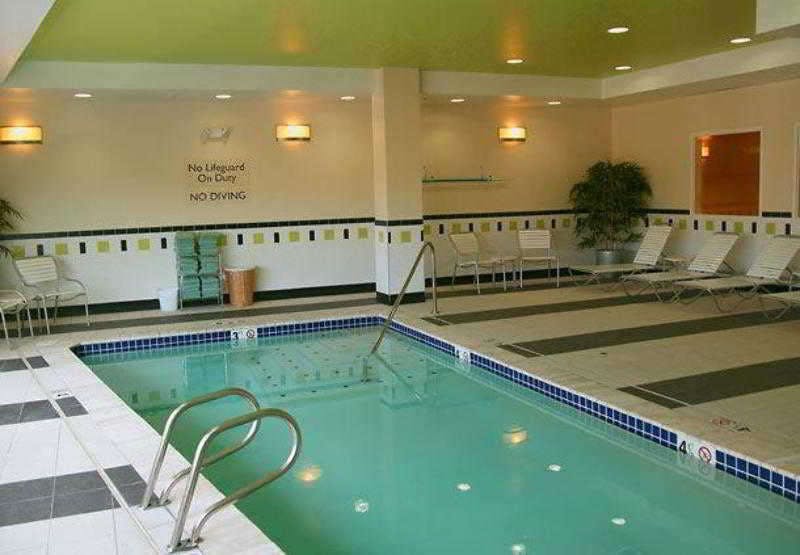 Hotel Fairfield Inn & Suites Seattle Bremerton photo 2