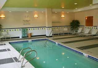 Hotel Fairfield Inn & Suites Seattle Bremerton photo 2