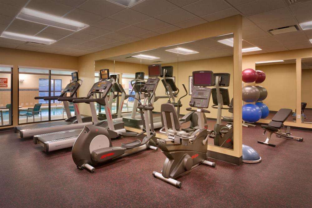 Hotel TownePlace Suites by Marriott Dickinson photo 3