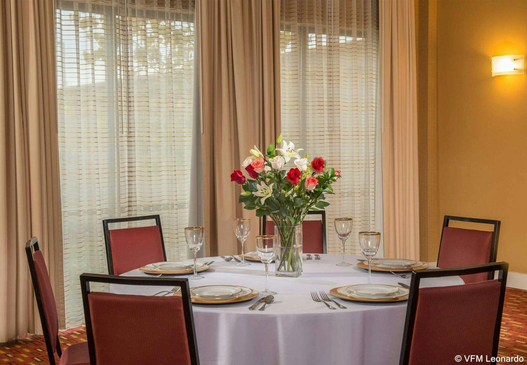 Hotel Courtyard Marriott Concord photo 1