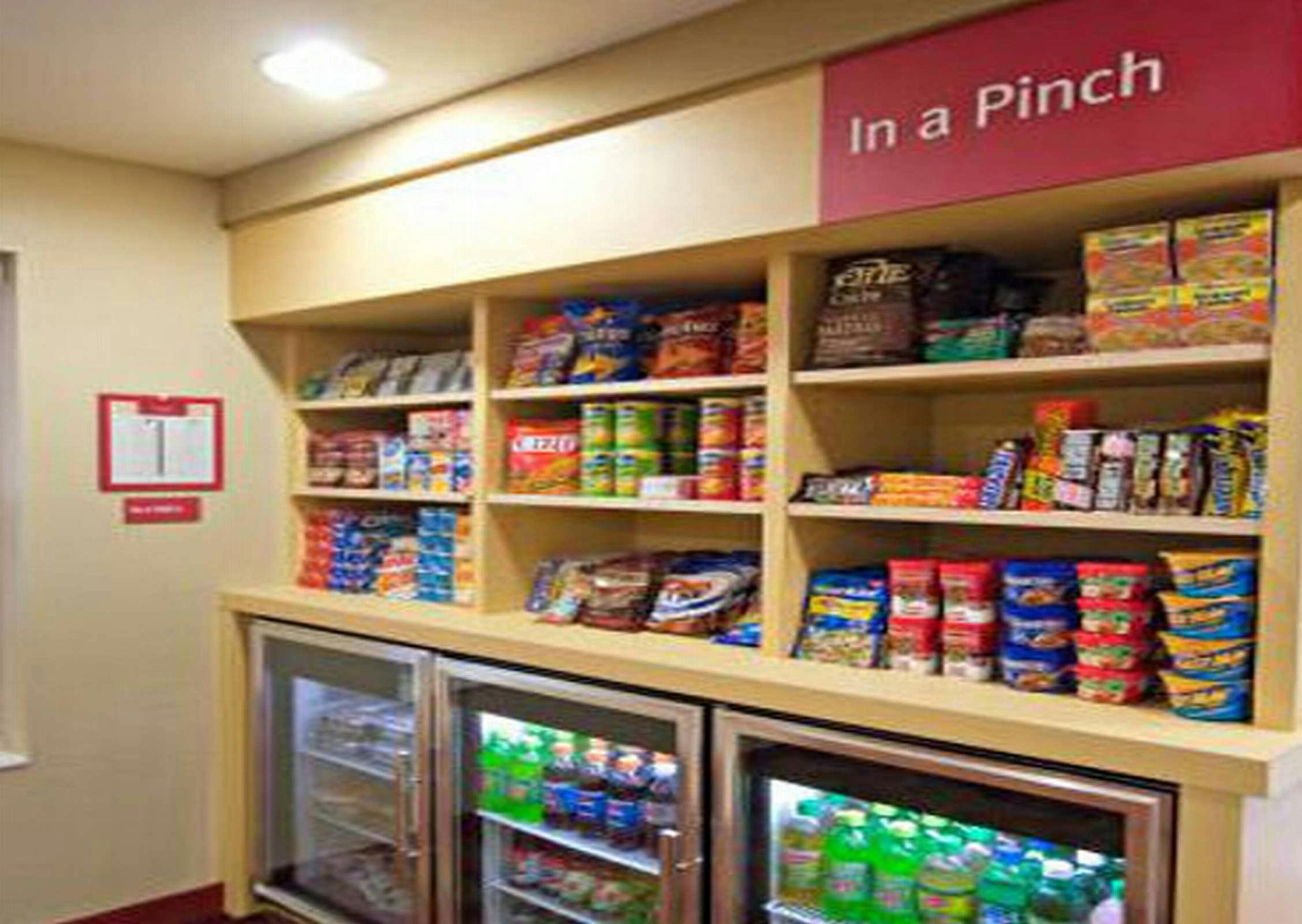 Hotel Towneplace Suites By Marriott Boston Tewksbury photo 1