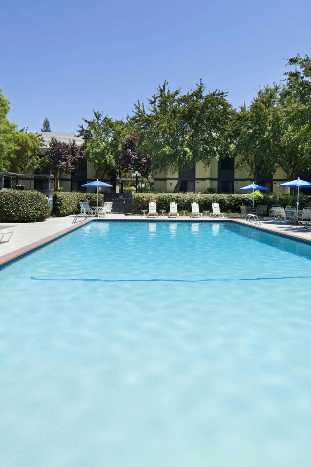 Hotel Four Points by Sheraton Bakersfield photo 5