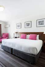 Hotel Mercure Canberra Belconnen photo 2