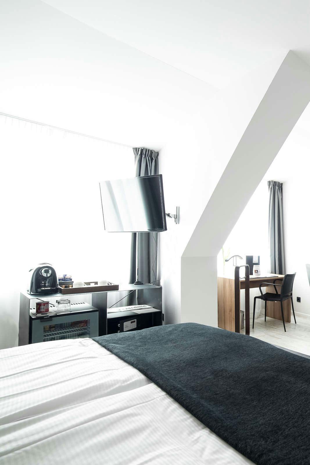 Hotel Catalonia Berlin Mitte photo 3