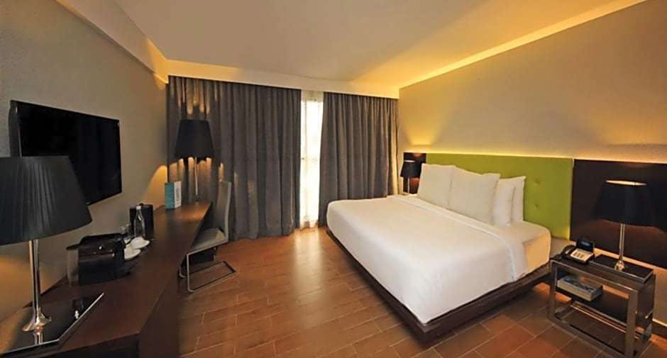 Hotel Occidental PanamÃ¡ City by BarcelÃ³ Hotel Group photo 2