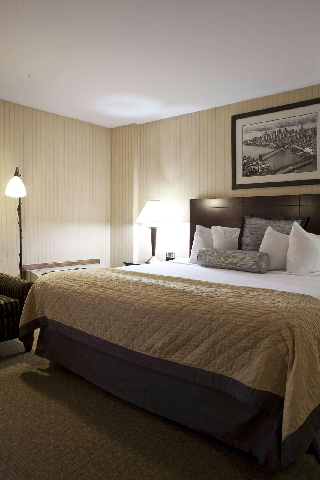 Wyndham Garden Hotel Ewr Newark Ewr Hoteltonight