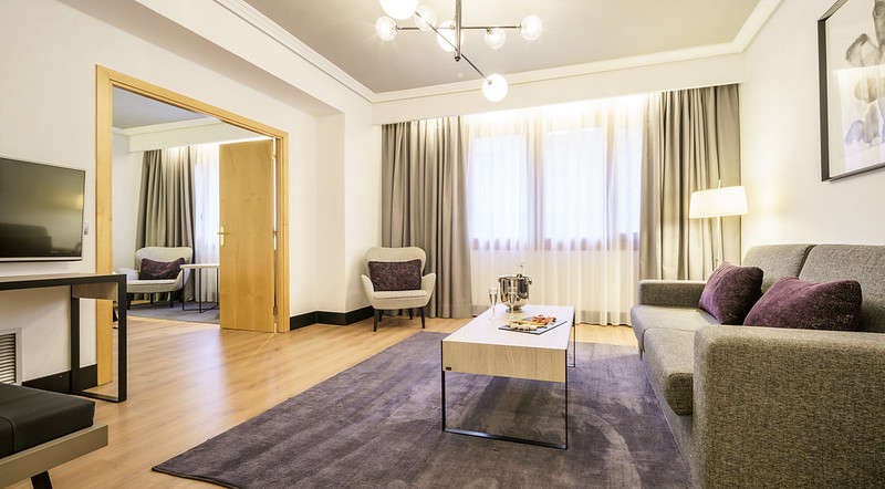 Hotel Hotel ILUNION Bilbao photo 2