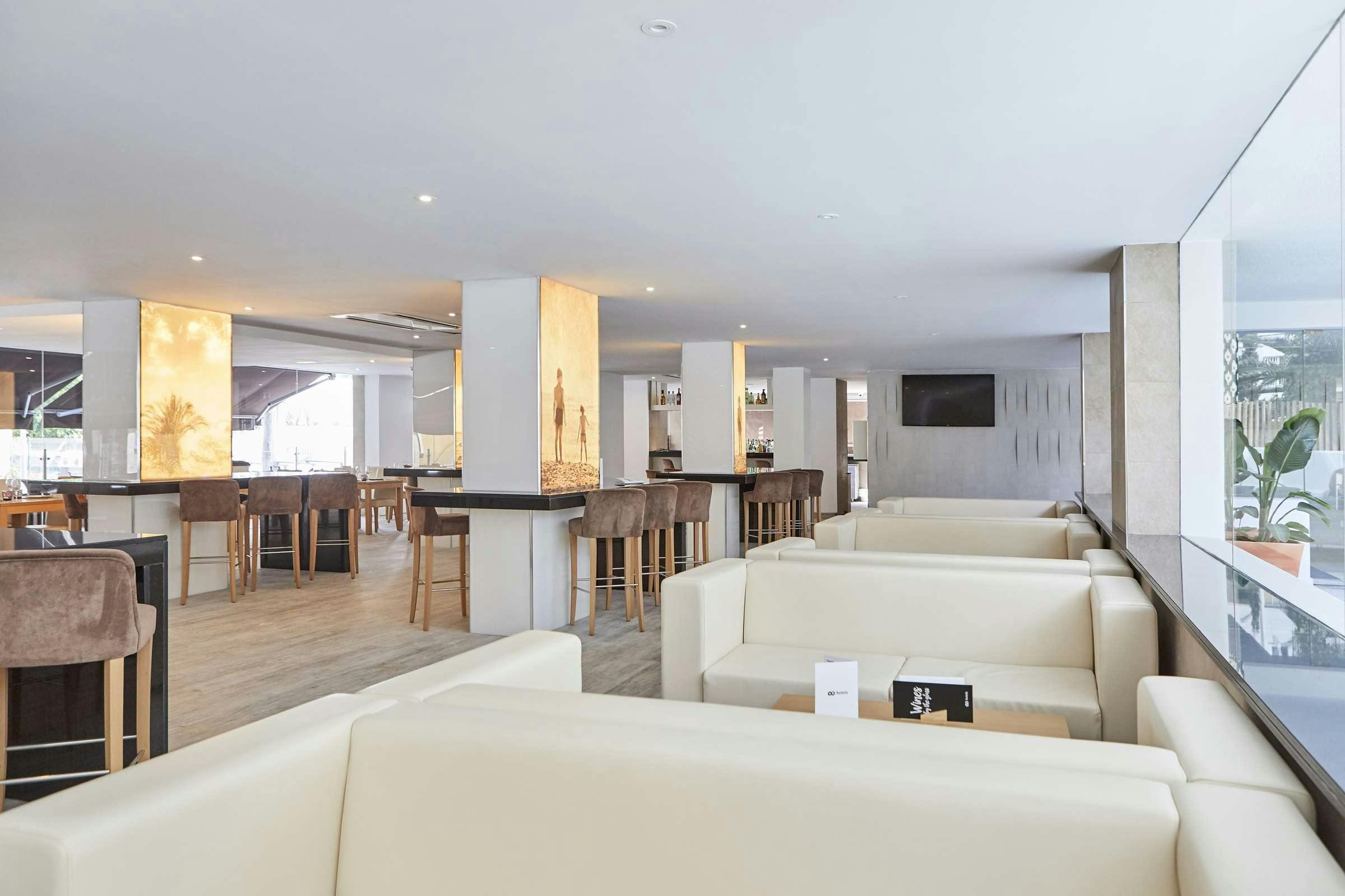 Hotel Hm Dunas Blancas Palma De Mallorca Hoteltonight