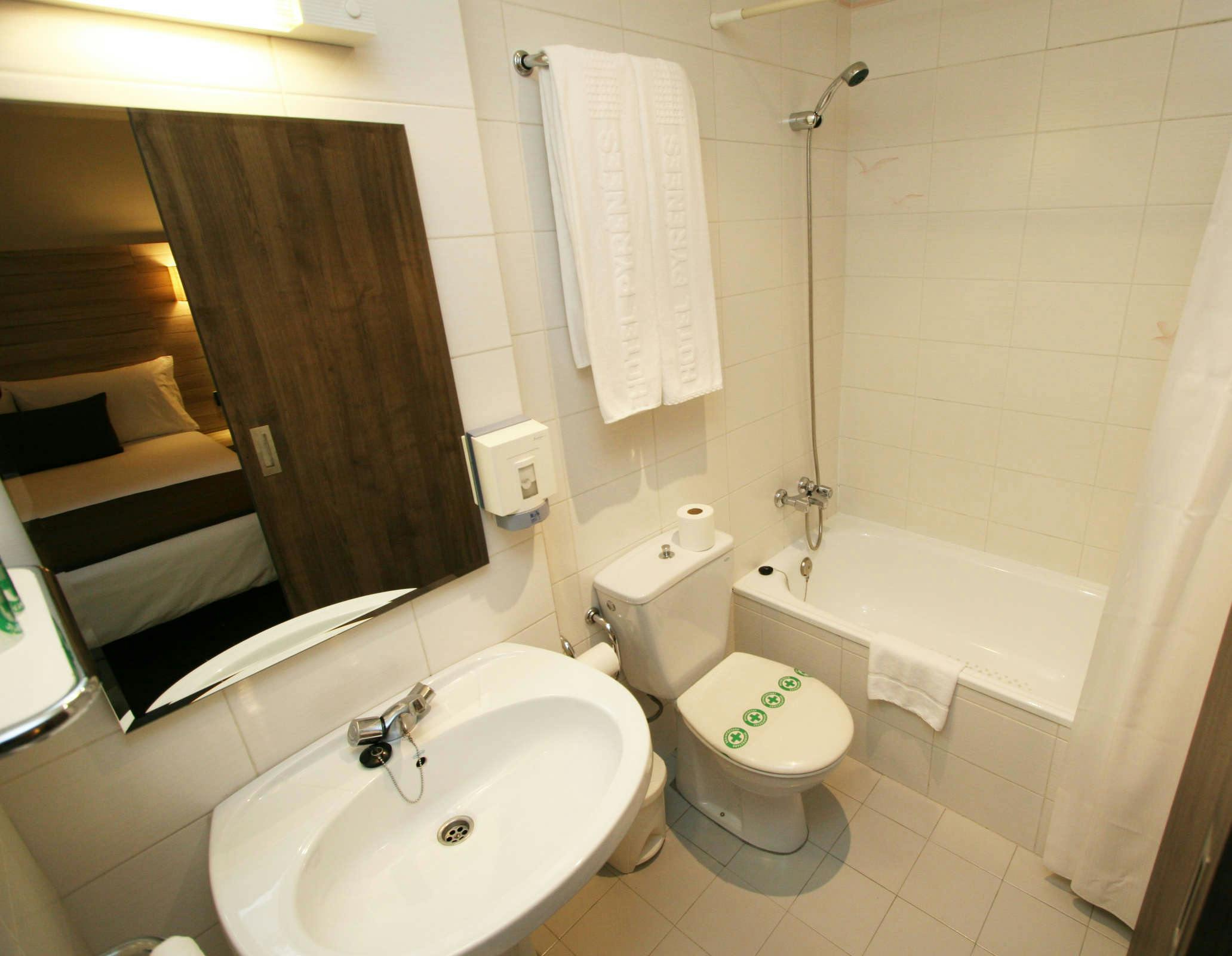 Hotel Hotel Pyrénées photo 2