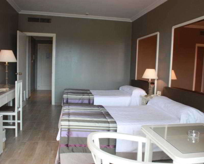 Hotel Hotel Mas Gallau photo 1