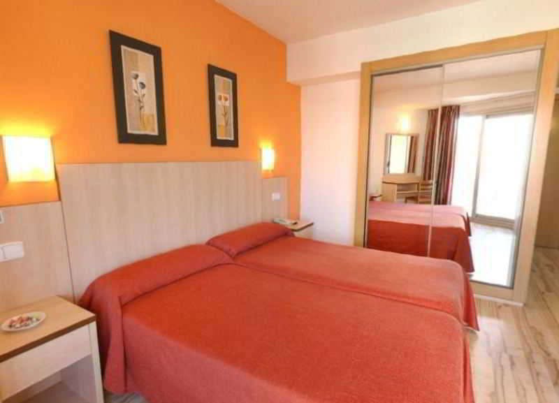 Hotel Medplaya Hotel Regente photo 3