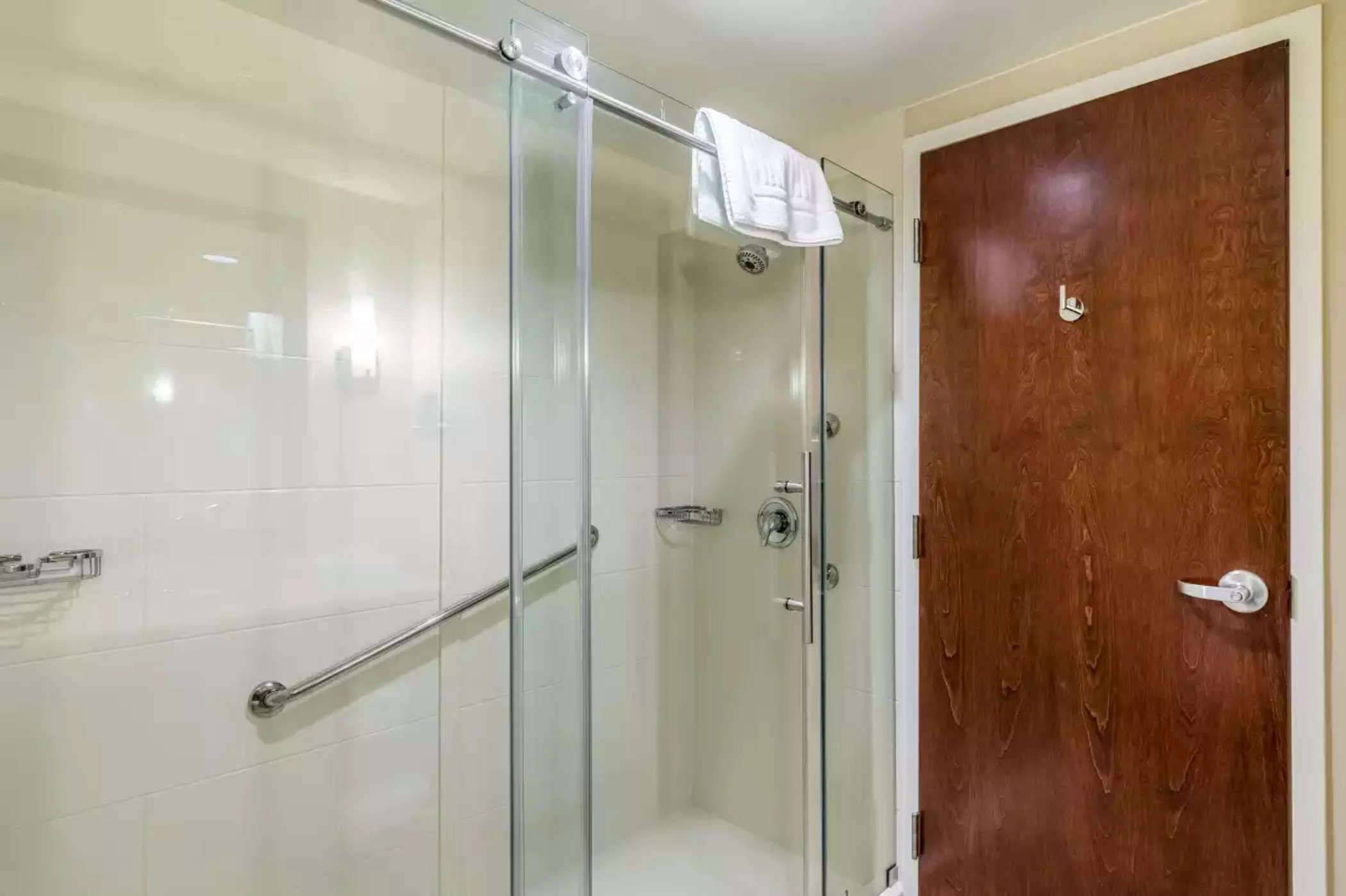 Hotel Comfort Suites St George - University Area photo 2