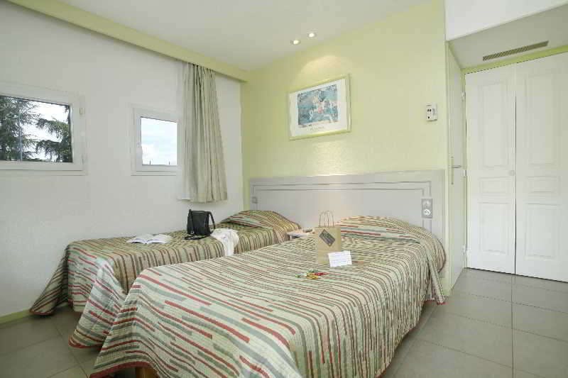 Hotel Hotel The Originals Brive-la-Gaillarde Ouest Le Moulin Rouge (ex Inter photo 1