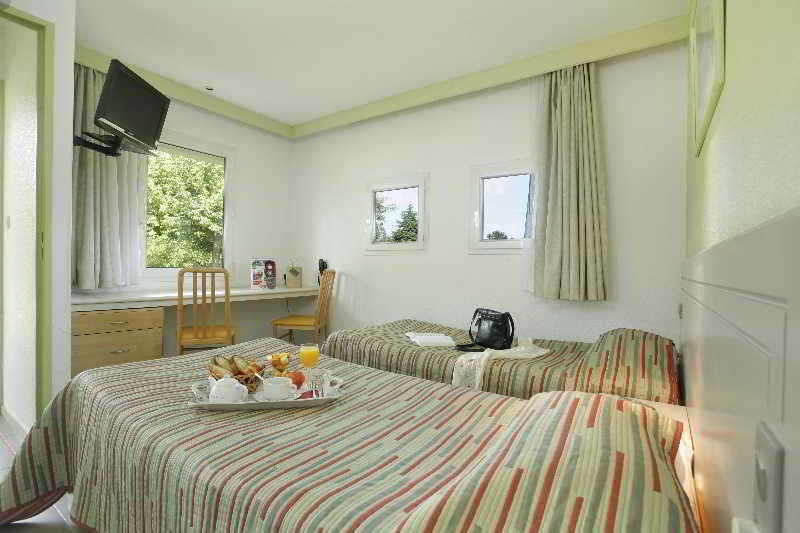 Hotel Hotel The Originals Brive-la-Gaillarde Ouest Le Moulin Rouge (ex Inter photo 2