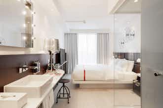 Hotel RUBY LUCY HOTEL LONDON by IHG photo 1