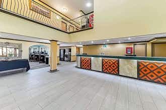Hotel Quality Inn & Suites Lubbock South photo 1