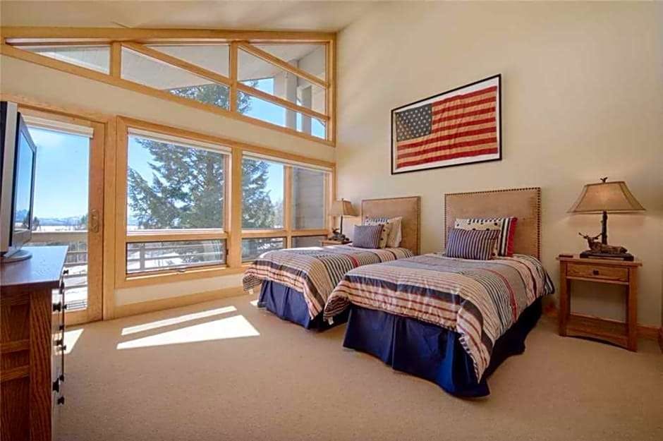 Hotel Tram Tower by JHRL photo 3