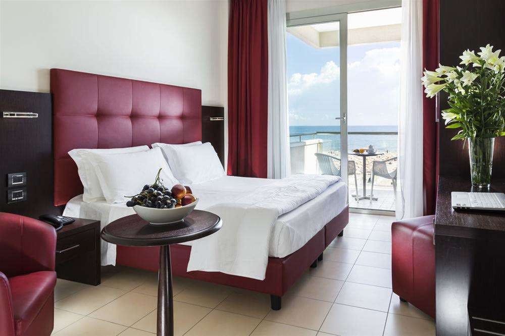 Hotel Hotel Terminal Palace & SPA photo 1