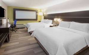 Holiday Inn Express & Suites Murrieta Temecula
