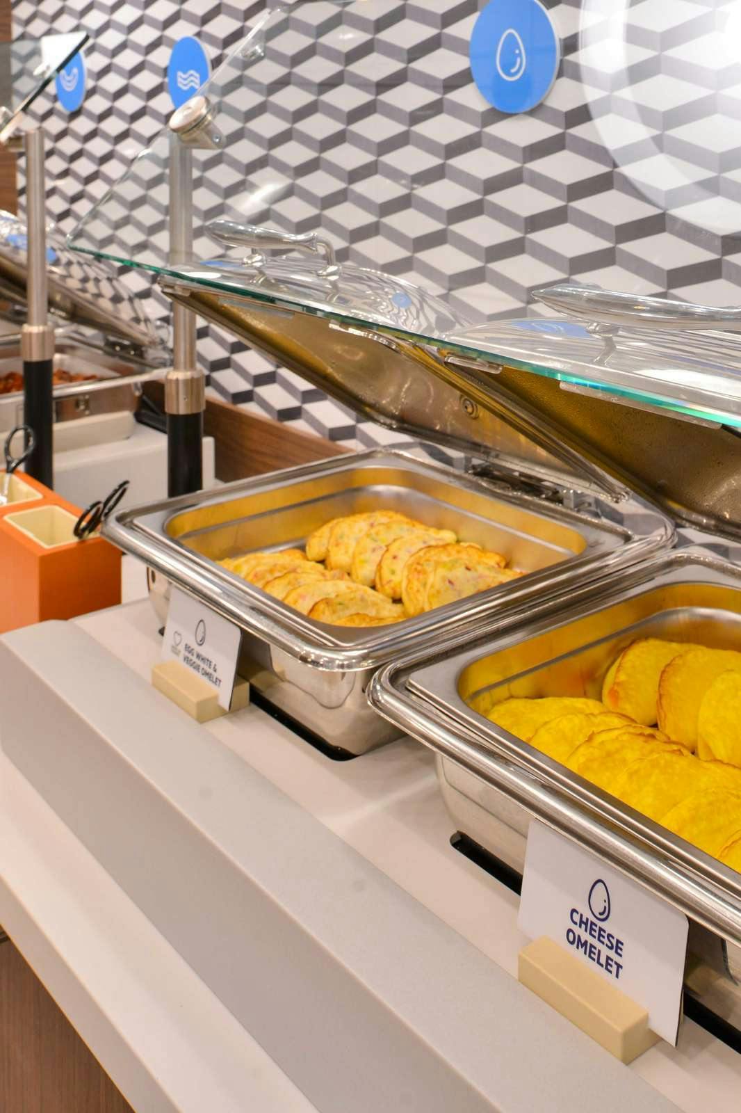 Hotel Holiday Inn Express & Suites Albuquerque East photo 5