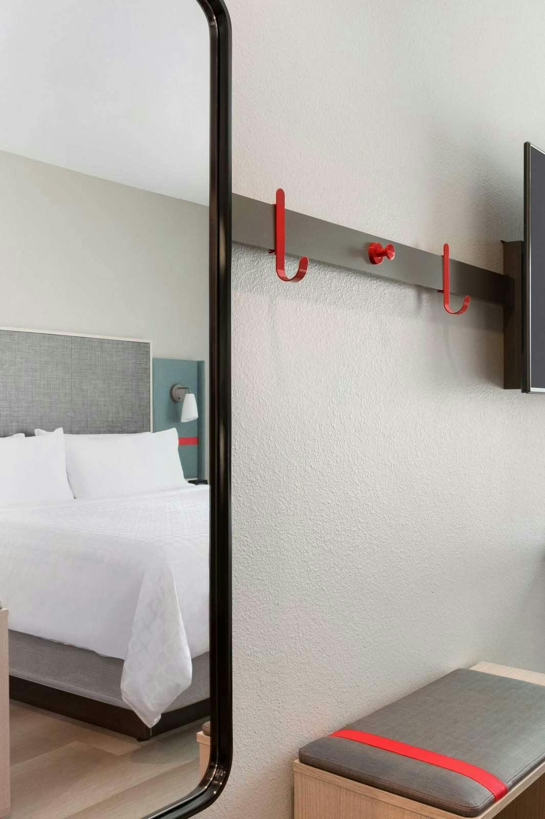 Hotel Avid Hotels Madison Monona photo 2