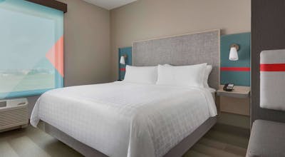 Avid Hotels Madison Monona