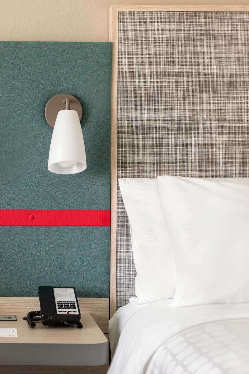 Hotel Avid Hotels Madison Monona photo 3