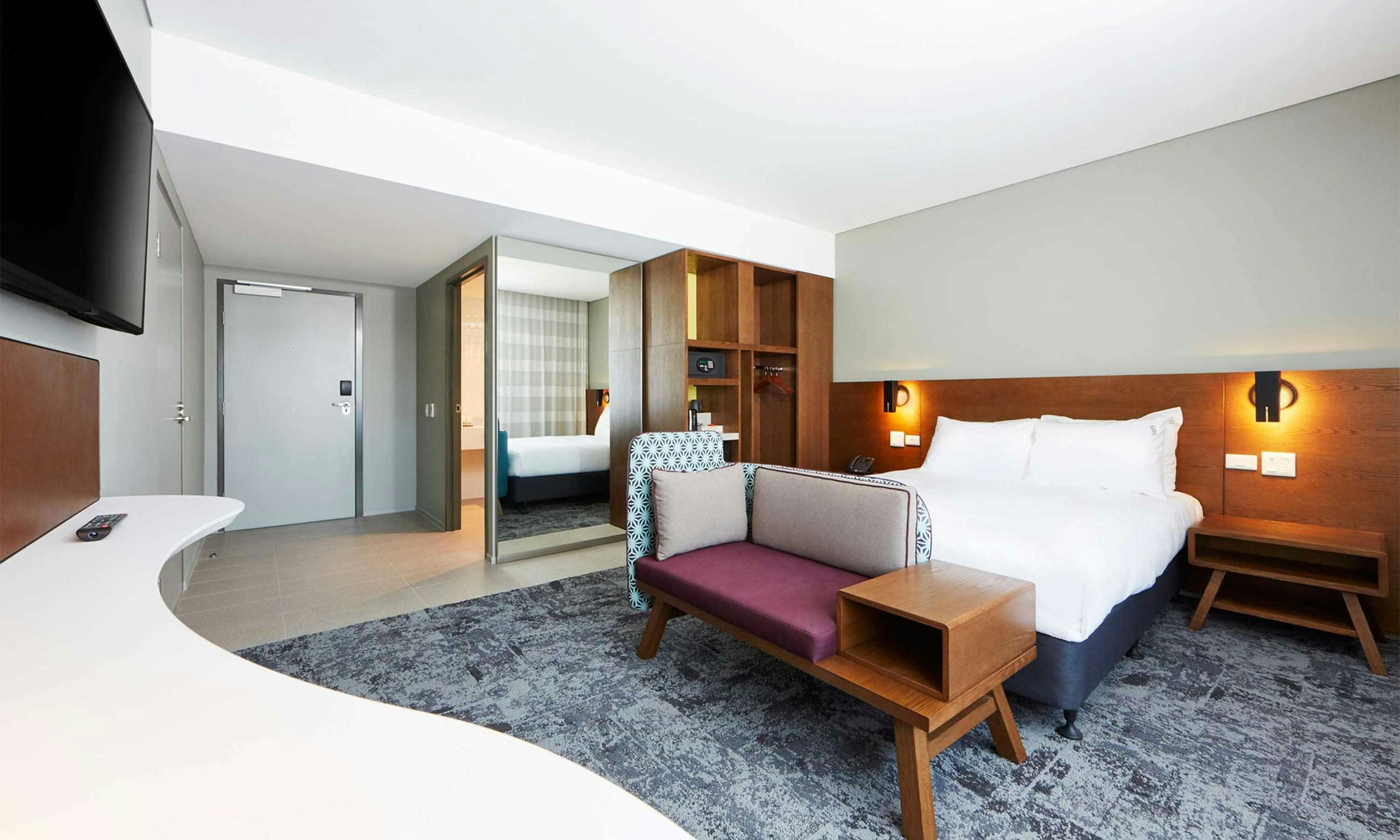 Holiday Inn Express Melbourne Southbank