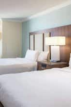 Hotel Hilton Clearwater Beach Resort & Spa photo 2