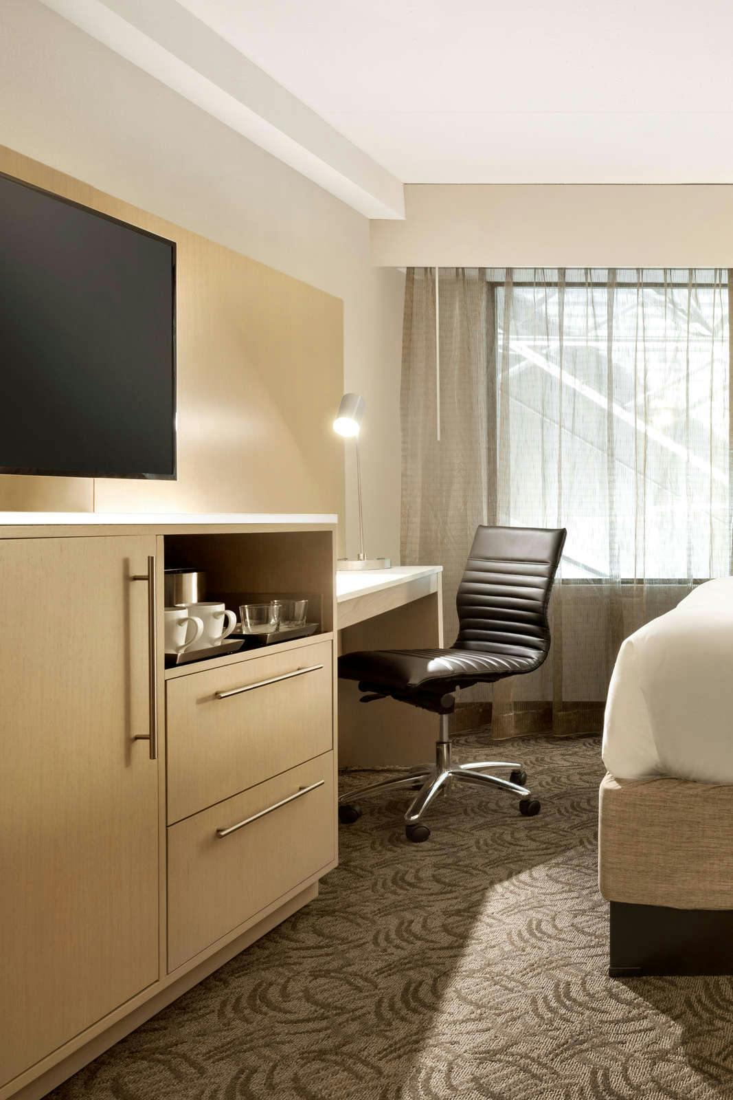 Hotel Holiday Inn Bloomington - Normal photo 4