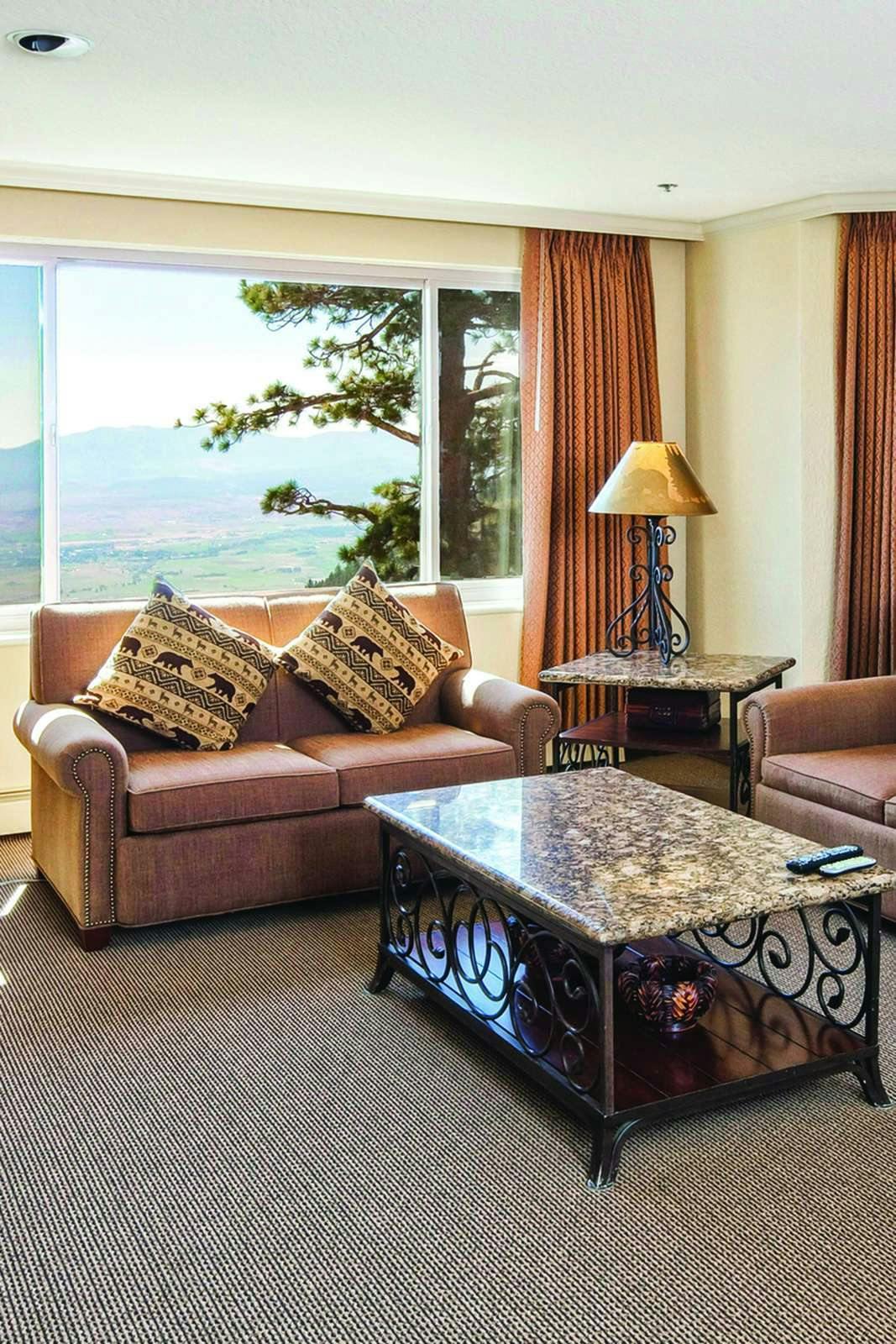 Hotel Holiday Inn Club Vacations Tahoe Ridge Resort photo 3