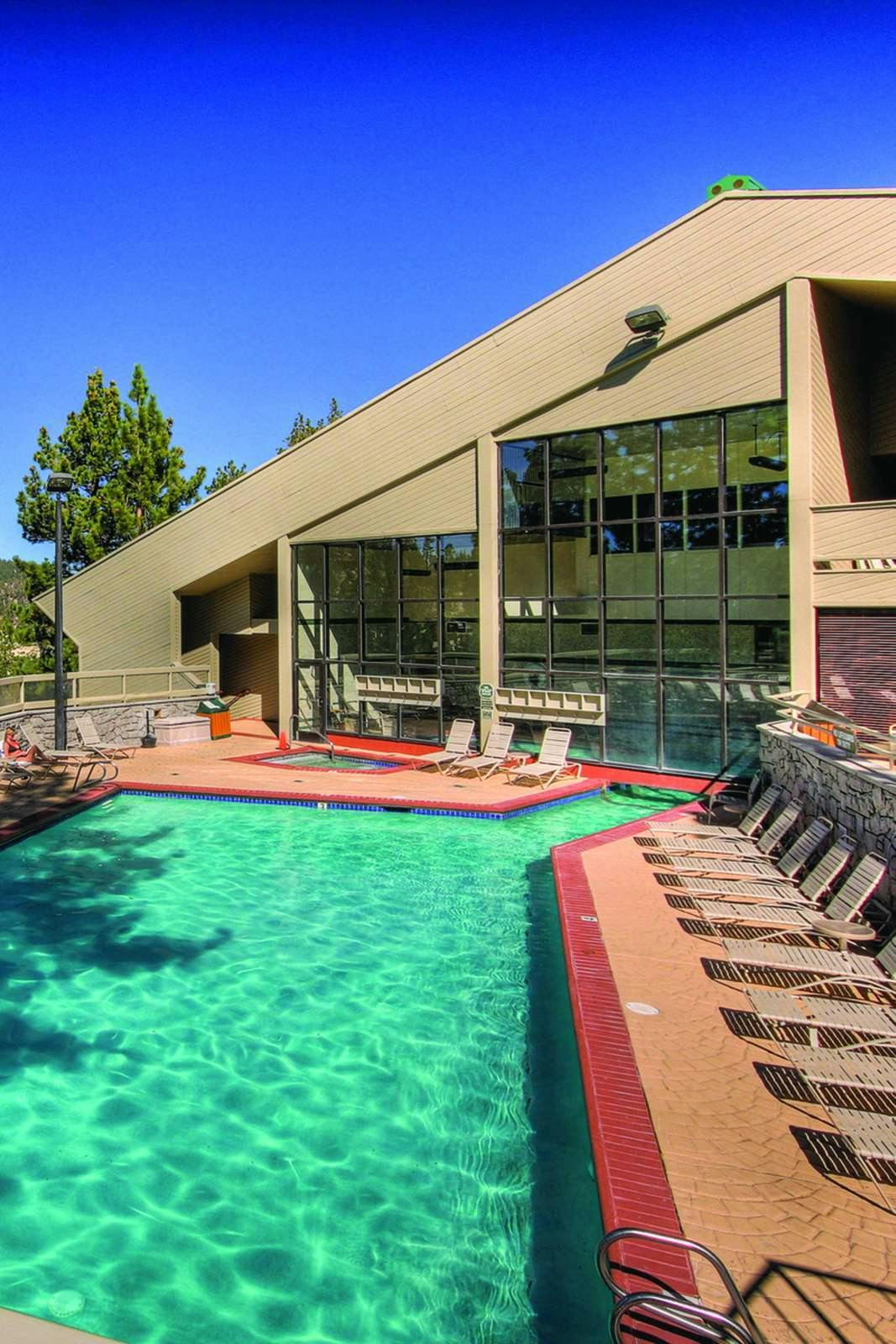 Hotel Holiday Inn Club Vacations Tahoe Ridge Resort photo 4