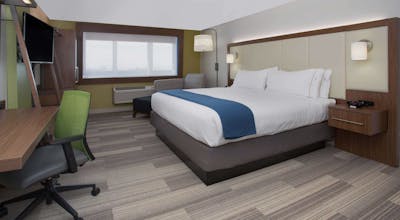 Holiday Inn Express & Suites Ann Arbor University South